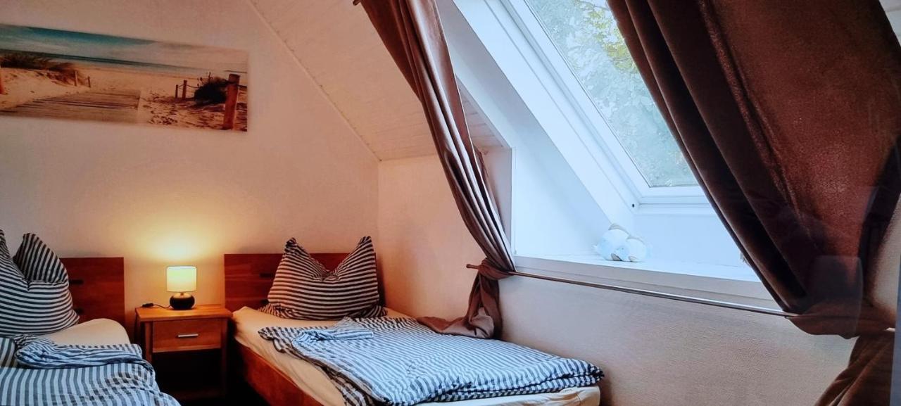 Thiedes Hus Lejlighed Heiligenhafen Eksteriør billede
