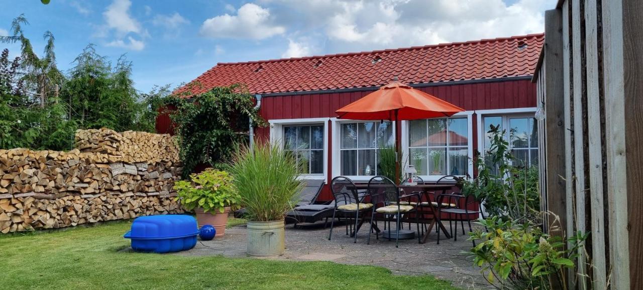 Thiedes Hus Lejlighed Heiligenhafen Eksteriør billede